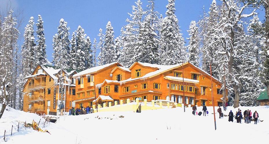 Hotel Khaleel Palace, Gulmarg 1